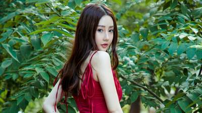 想独立的女人，请把时间花在提升自己上，你会又飒又美