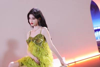 午评：沪指涨0.55% 医疗服务板块涨幅居前